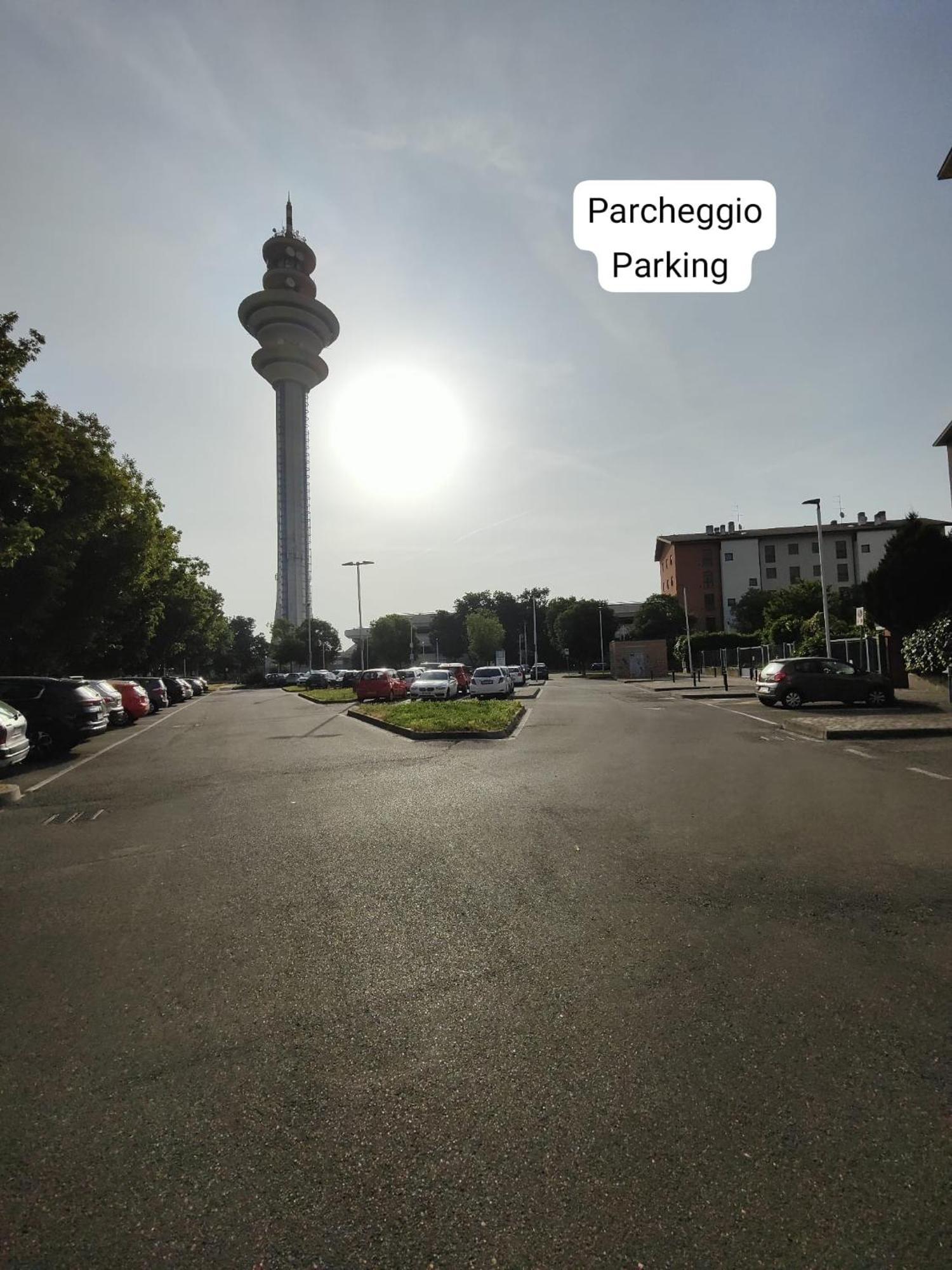 "Come A Casa" - Appartamento Gigi - Self Check In - Ospedale Humanitas - Forum Assago - Tram15 รอซซาโน ภายนอก รูปภาพ
